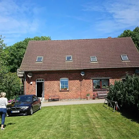 Privatunterkunft Ralswiek, 8 Jarnitz
